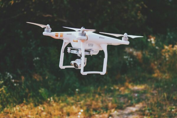 Teknik Fotografi Olahraga Udara dengan Drone