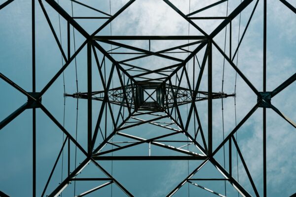 Smart Grid Solusi Jaringan Listrik Pintar Masa Depan