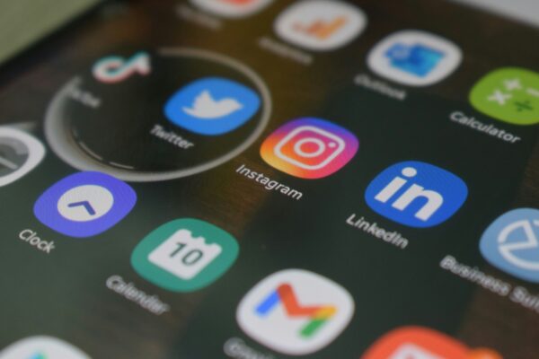 Tool Target Iklan Sosial untuk Platform Facebook